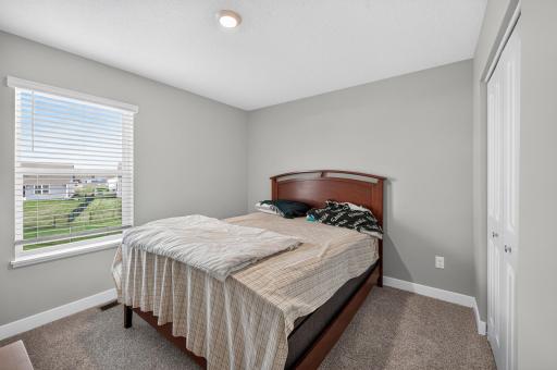 17528 Dunkirk Way, Lakeville, MN 55044