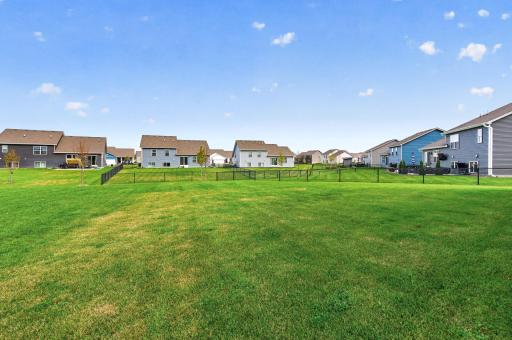 17528 Dunkirk Way, Lakeville, MN 55044