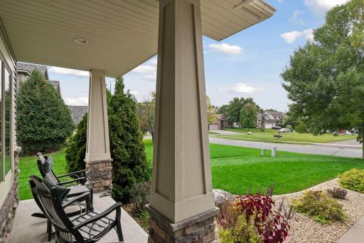 10346 Fallgold Parkway N, Brooklyn Park, MN 55443