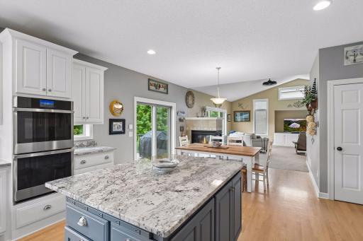 10346 Fallgold Parkway N, Brooklyn Park, MN 55443