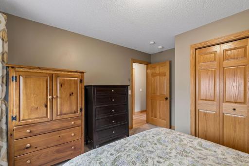 10346 Fallgold Parkway N, Brooklyn Park, MN 55443