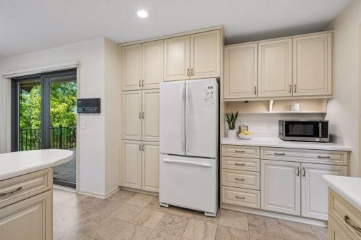 8060 Pennsylvania Road, Bloomington, MN 55438
