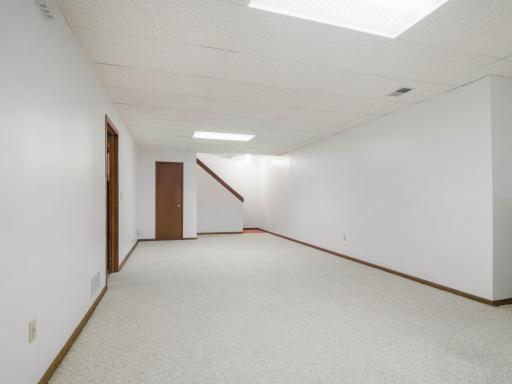 2250 Country Trail W, Jordan, MN 55352