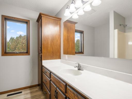 2250 Country Trail W, Jordan, MN 55352