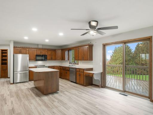 2250 Country Trail W, Jordan, MN 55352