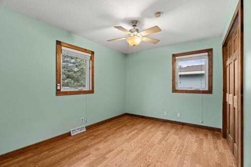 680 Hiawatha Avenue, Vadnais Heights, MN 55127