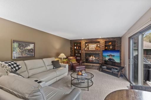 481 Marie Avenue W, Saint Paul, MN 55118