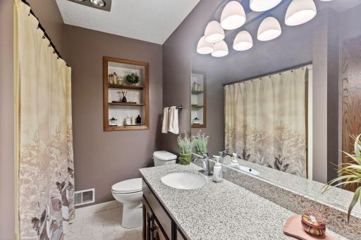 481 Marie Avenue W, Saint Paul, MN 55118