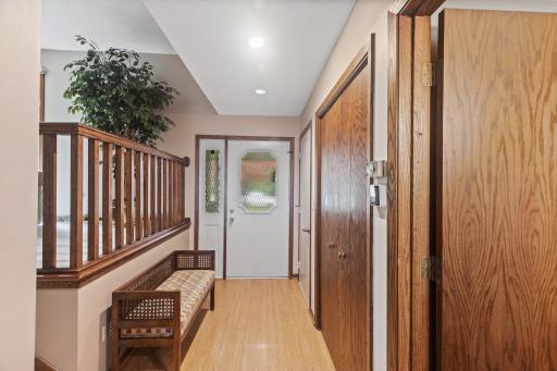 481 Marie Avenue W, Saint Paul, MN 55118