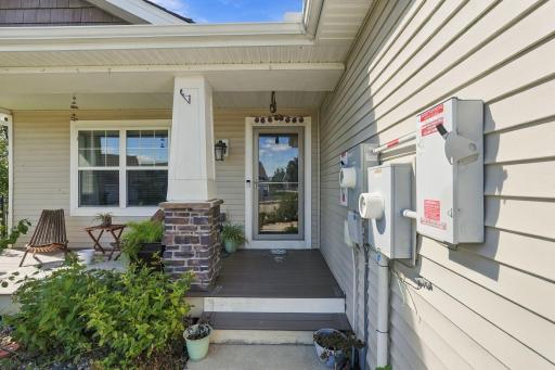 8539 Titanium Circle, Woodbury, MN 55129