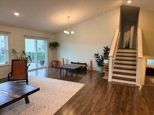 8539 Titanium Circle, Woodbury, MN 55129