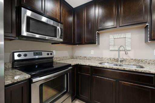 10 Radel Place, Owatonna, MN 55060