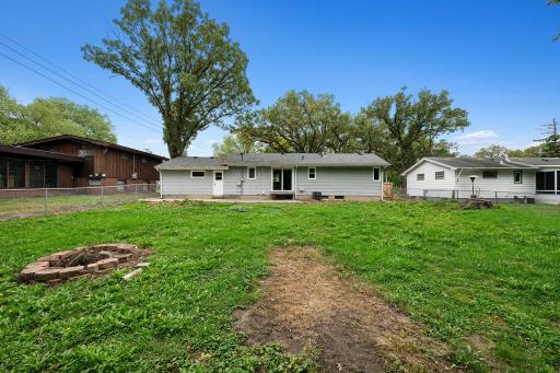 717 81st Avenue NE, Spring Lake Park, MN 55432