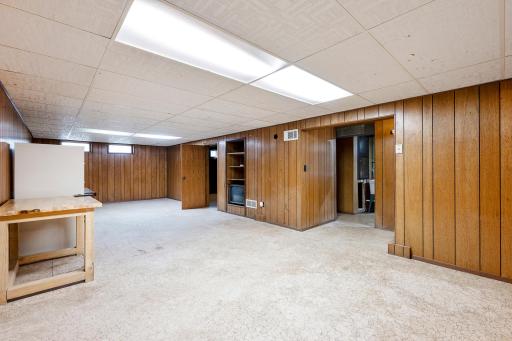 717 81st Avenue NE, Spring Lake Park, MN 55432