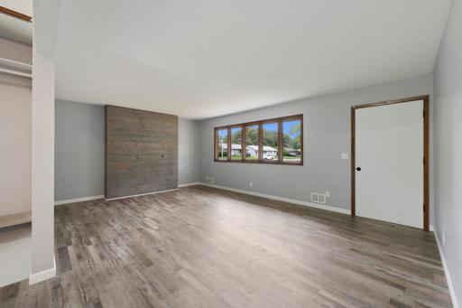 717 81st Avenue NE, Spring Lake Park, MN 55432