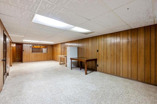 717 81st Avenue NE, Spring Lake Park, MN 55432