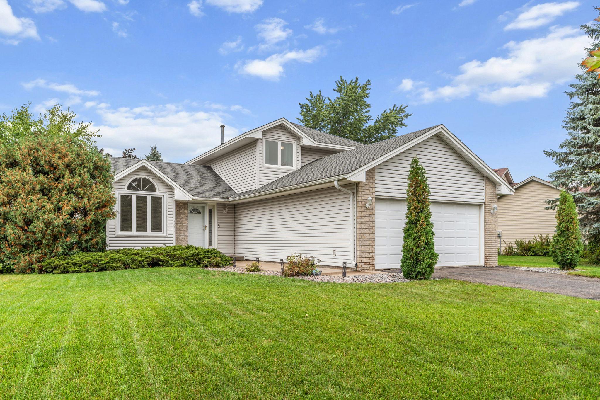 Impressive well cared for home 4 level home in Coon Rapids