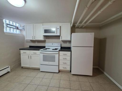 100 W 40th Street, Minneapolis, MN 55409