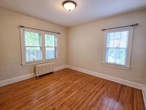 100 W 40th Street, Minneapolis, MN 55409