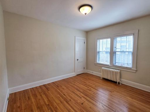 100 W 40th Street, Minneapolis, MN 55409