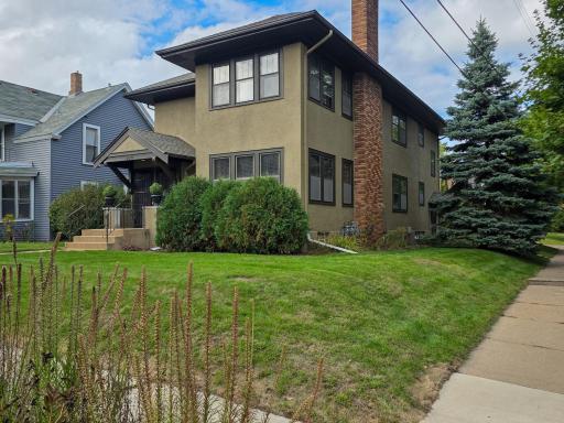 100 W 40th Street, Minneapolis, MN 55409