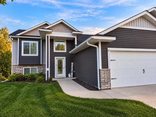 2161 Maple Street SW, Howard Lake, MN 55349