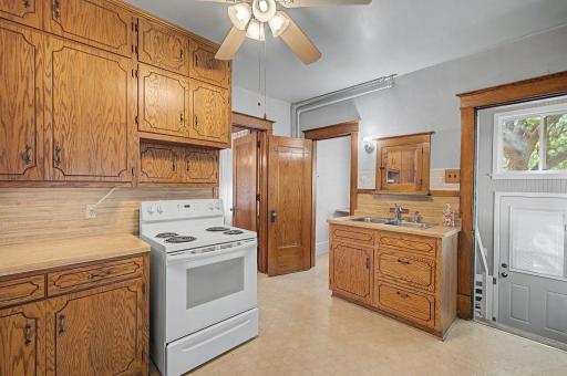 209 4th Avenue S, Sauk Rapids, MN 56379