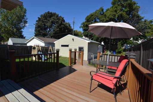 855 Cottage Avenue E, Saint Paul, MN 55106
