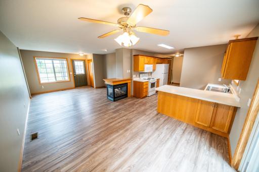 733 Baylee Place SW, Pine Island, MN 55963