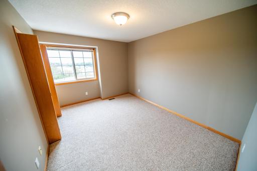 733 Baylee Place SW, Pine Island, MN 55963