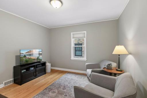1359 Idaho Avenue W, Saint Paul, MN 55108