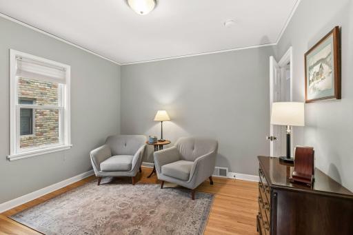 1359 Idaho Avenue W, Saint Paul, MN 55108