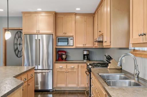 1359 Idaho Avenue W, Saint Paul, MN 55108
