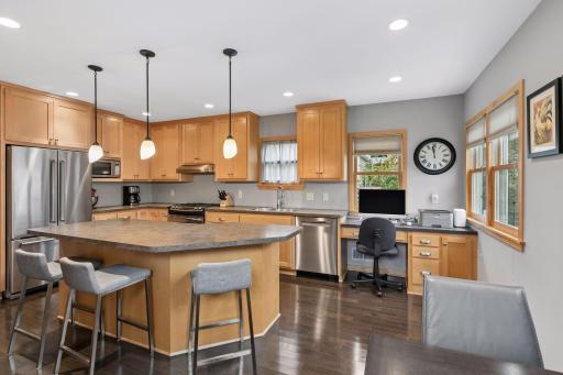 1359 Idaho Avenue W, Saint Paul, MN 55108