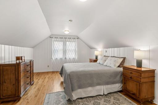 1359 Idaho Avenue W, Saint Paul, MN 55108