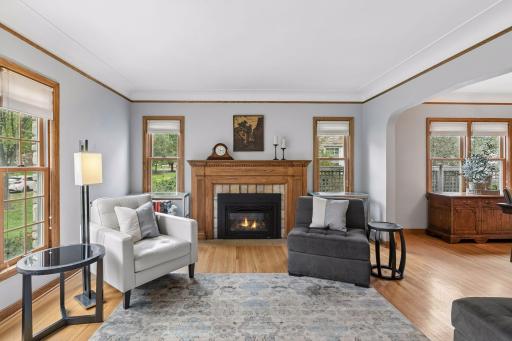 1359 Idaho Avenue W, Saint Paul, MN 55108