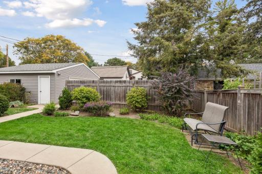 1359 Idaho Avenue W, Saint Paul, MN 55108