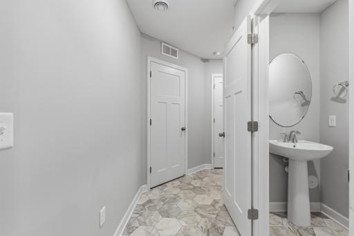 11020 Yalta Street NE, C, Blaine, MN 55449