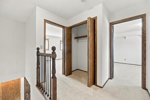 1402 E Gateway Circle S, H, Fargo, ND 58103