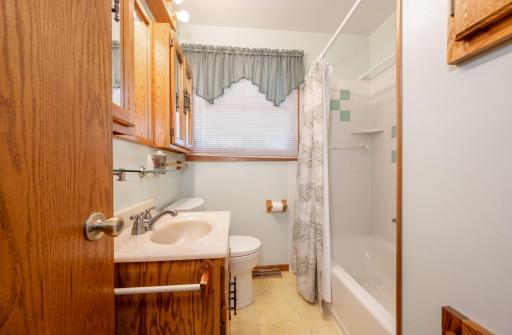 103 Hacar Place, Grand Rapids, MN 55744