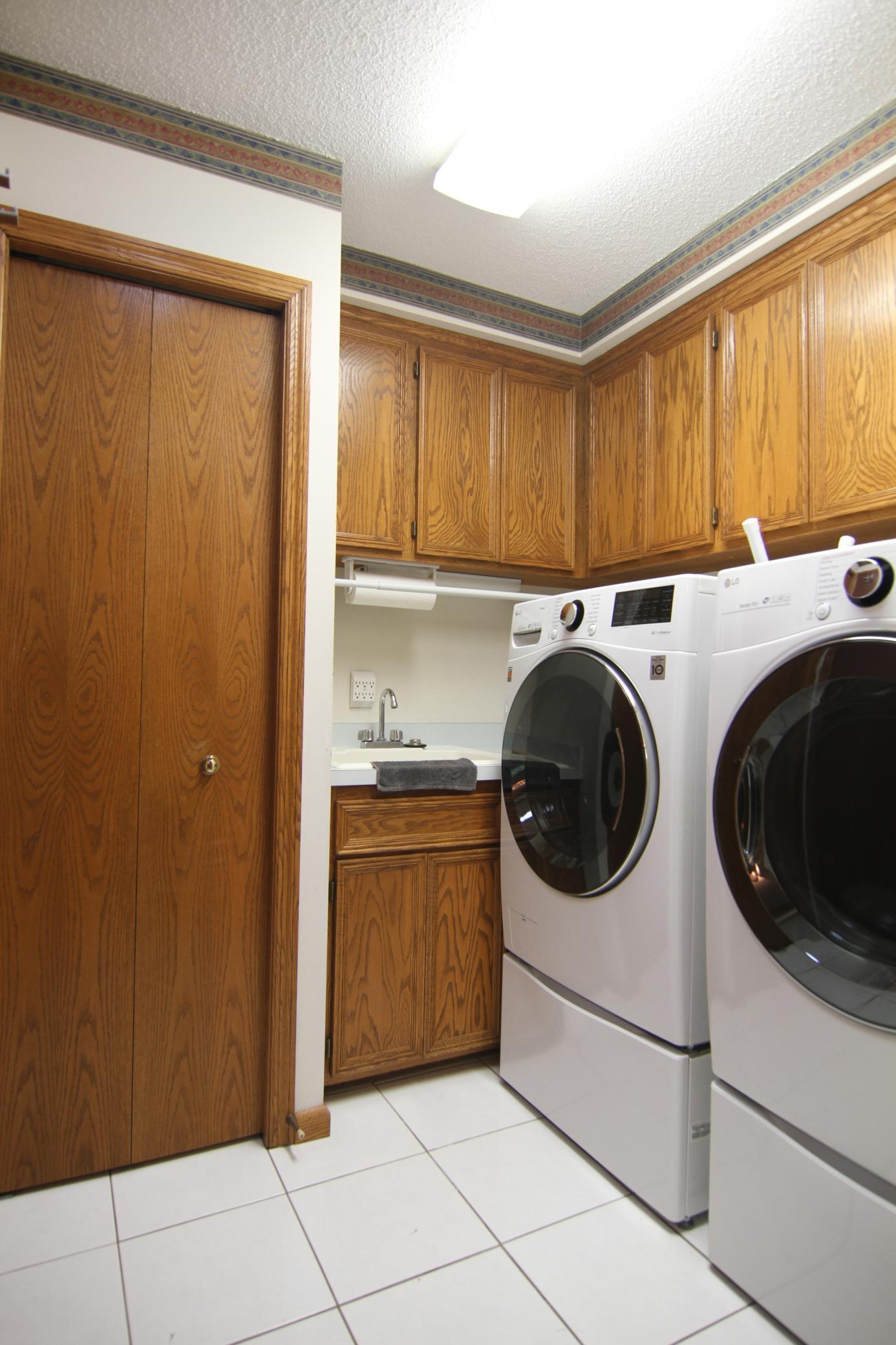 laundry.jpg