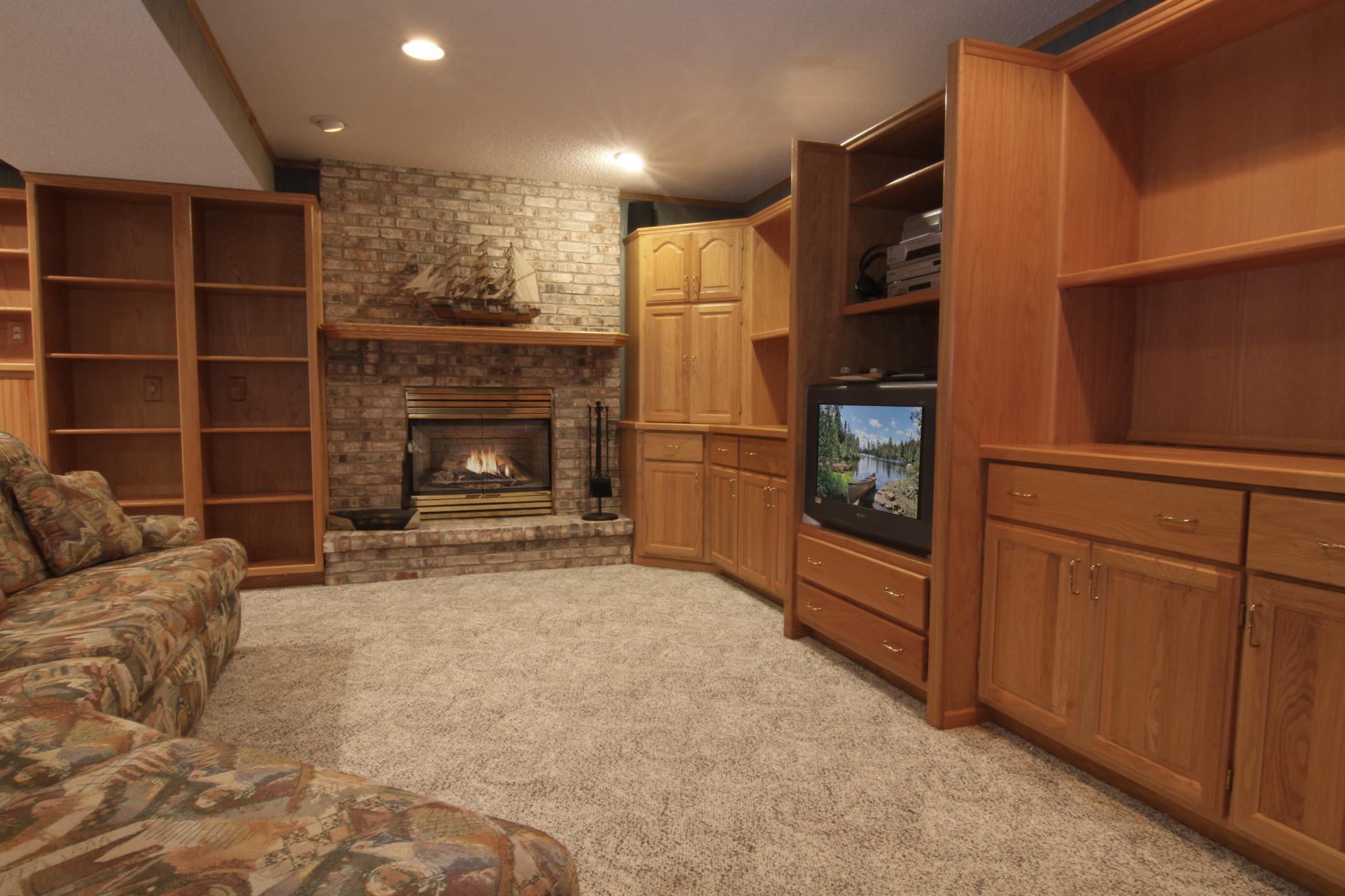 family room 3.jpg