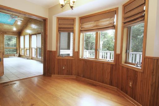 8023 Delano Court, Inver Grove Heights, MN 55076