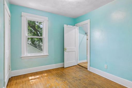 Upper level flex room - walkthrough to bathroom