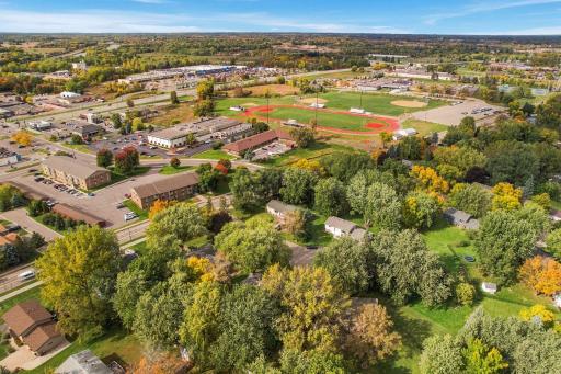 Located walking distance to a gym with a pool, schools, restaurants, shopping and so much more!