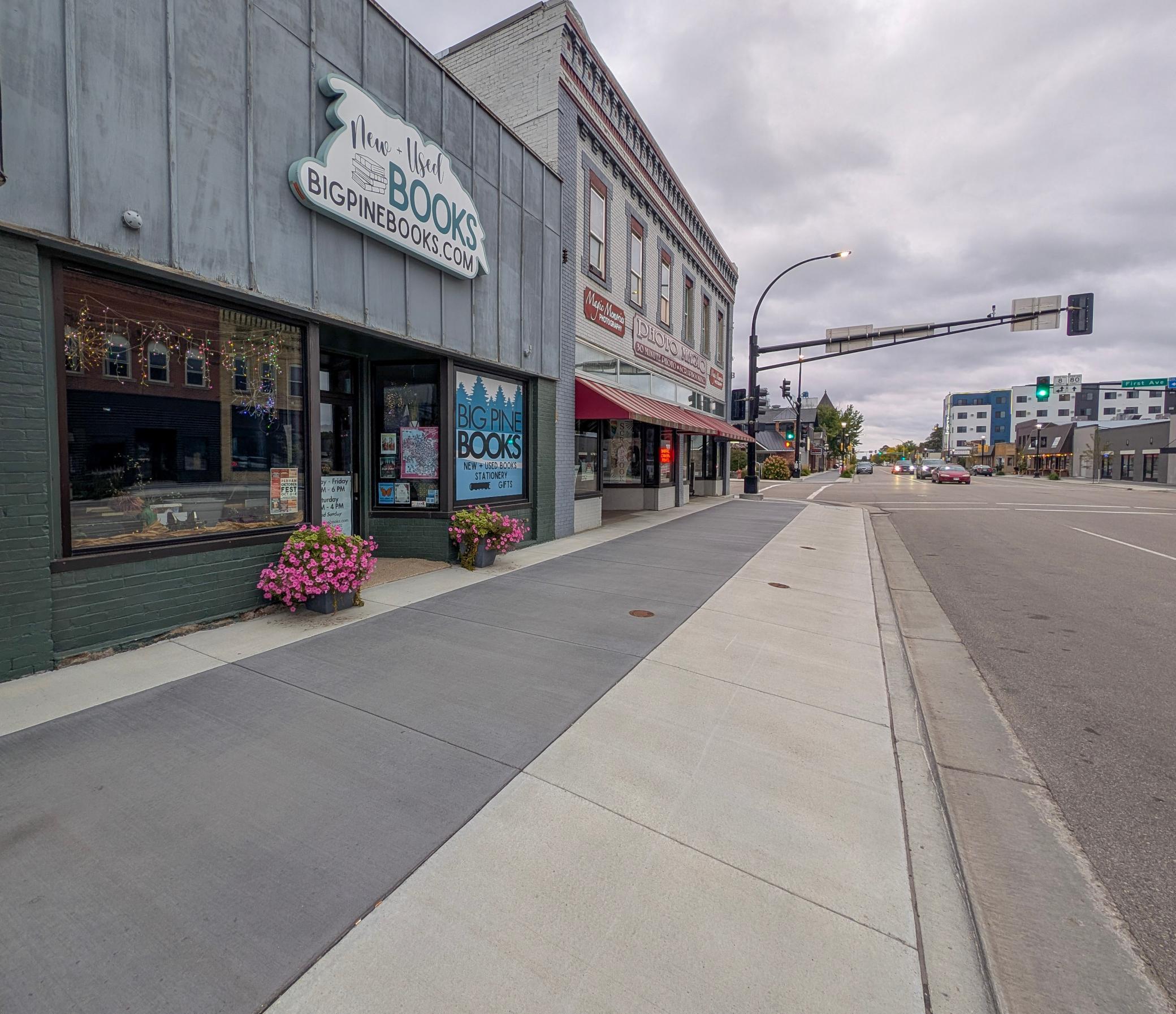 Prime Downtown Storefront – Perham, MN 56573