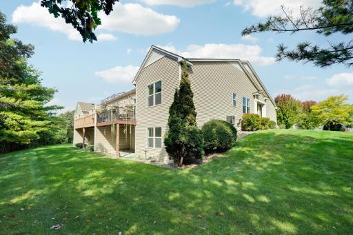 218 River Woods Drive W, Saint Paul Park, MN 55071