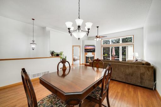 218 River Woods Drive W, Saint Paul Park, MN 55071