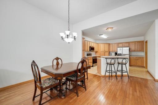 218 River Woods Drive W, Saint Paul Park, MN 55071