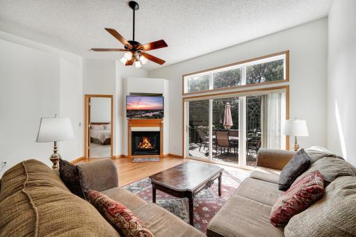 218 River Woods Drive W, Saint Paul Park, MN 55071